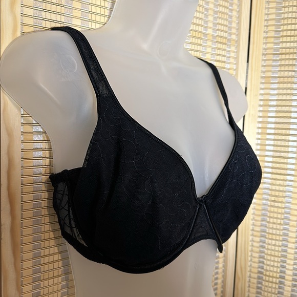 Black Satin and Mesh Jacquard Print Underwire Bra Brand Unknown See Measurements - Picture 2 of 16
